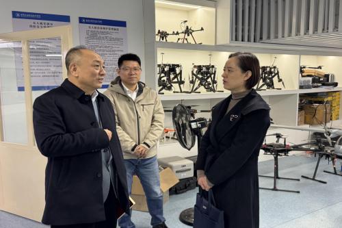 1764578303380077878.jpg 1.jpg